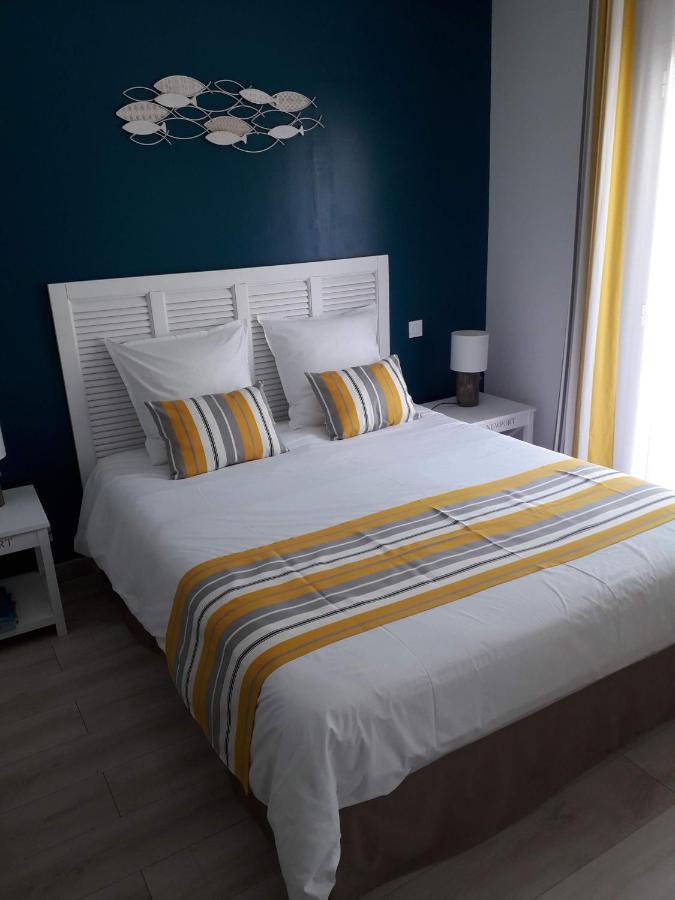 Les Rives Du Bassin Bed & Breakfast Льо Теш Екстериор снимка